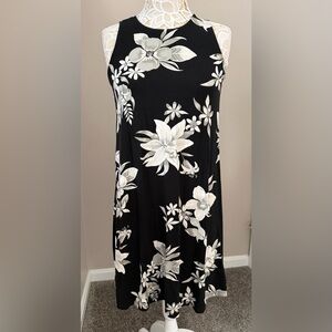 Floral Black and White Sleeveless Dress size small